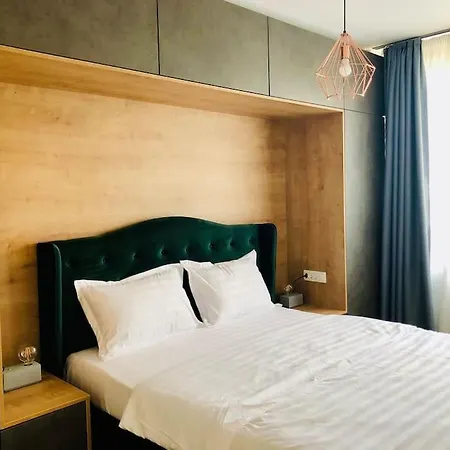 Joy City Victoriei 7g-13